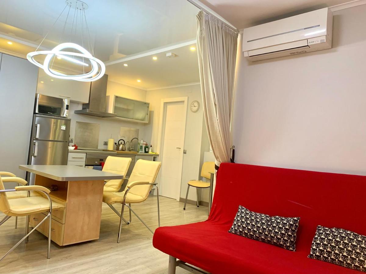 Camp Nou, Europa Fira - Modern Two-Bedroom Apartment With Heating L'Hospitalet de Llobregat Esterno foto