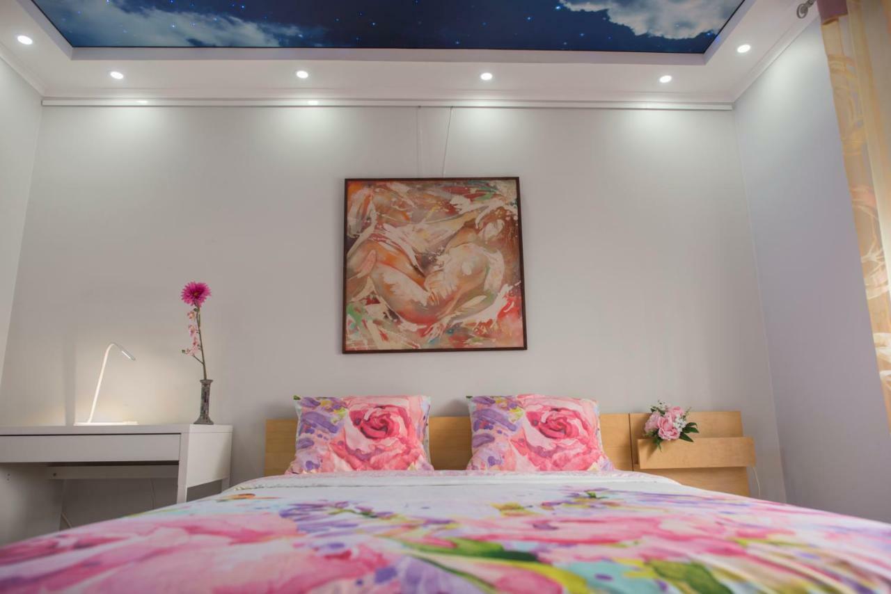 Camp Nou, Europa Fira - Modern Two-Bedroom Apartment With Heating L'Hospitalet de Llobregat Esterno foto